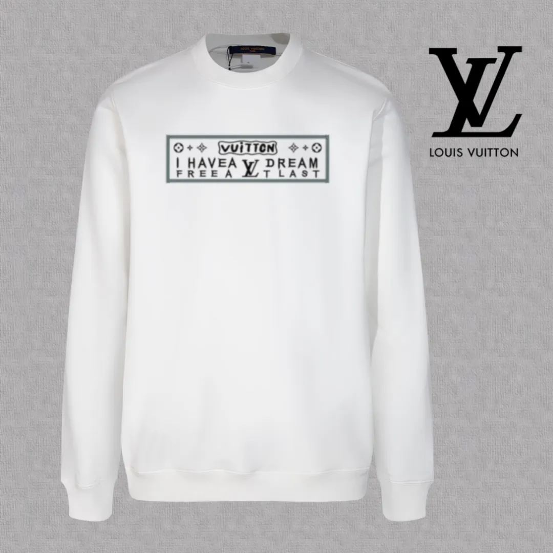 🅿️250 hot style on the shelves🔥❗ 💫〖Louis Vuitton LV〗 Fashionable round neck sweatshirt, casually matched with various styles, it is perfectly handsome😎The whole dress is made of double waistcoats, which makes the whole dress more three-dimensional. Not ordinary factories can do such fine work. The 2025 spring style counters are on sale, exquisite round neck terry sweatshirt, high-end double-strand pure cotton Customized drawstring ribs are dyed in the same vat and are complete with three standards. The chest craftsmanship adopts a simple and elegant pattern on the chest, which is easy to control for any age group! Fit and comfortable! Customized thickened 440g terry sweatshirt fabric, soft and comfortable to the touch, with a three-dimensional shape! 🙌🏻 It’s also very breathable, so it’s a versatile style that can be worn with any outfit! ✔Color: Black White Apricot Size: S M L XL 2XL